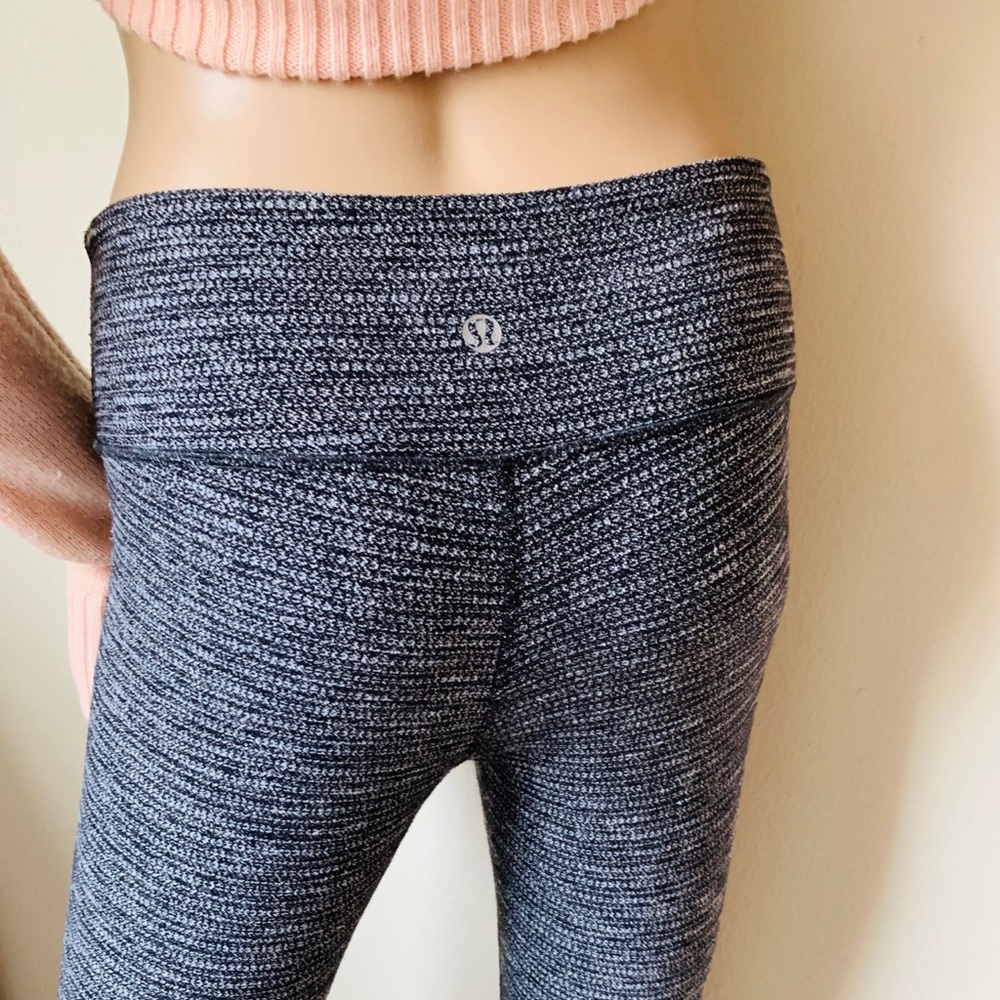 Lululemon Mid-Rise Yoga Pants